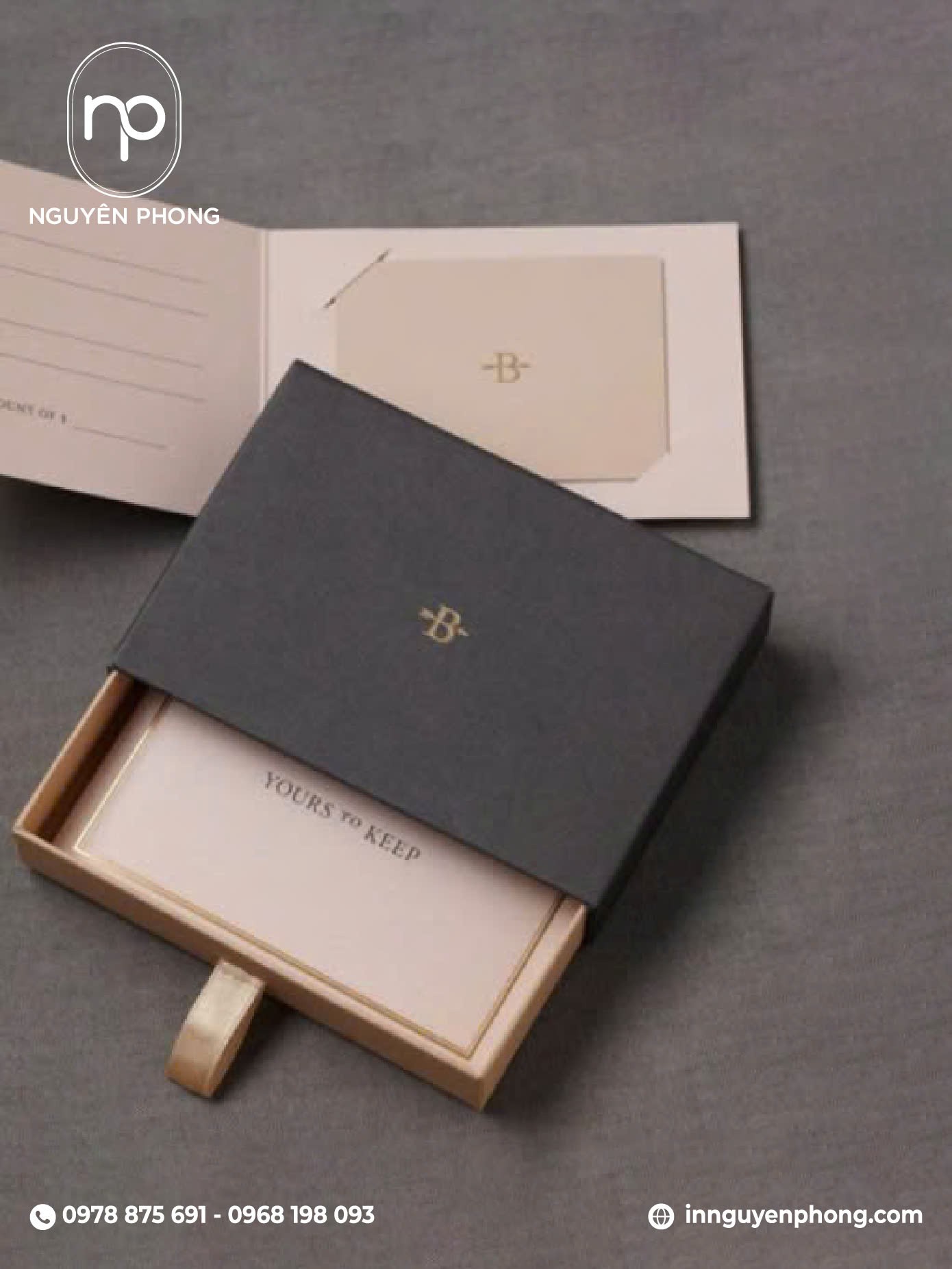 Hộp đựng đồng hồ cao cấp, sang trọng